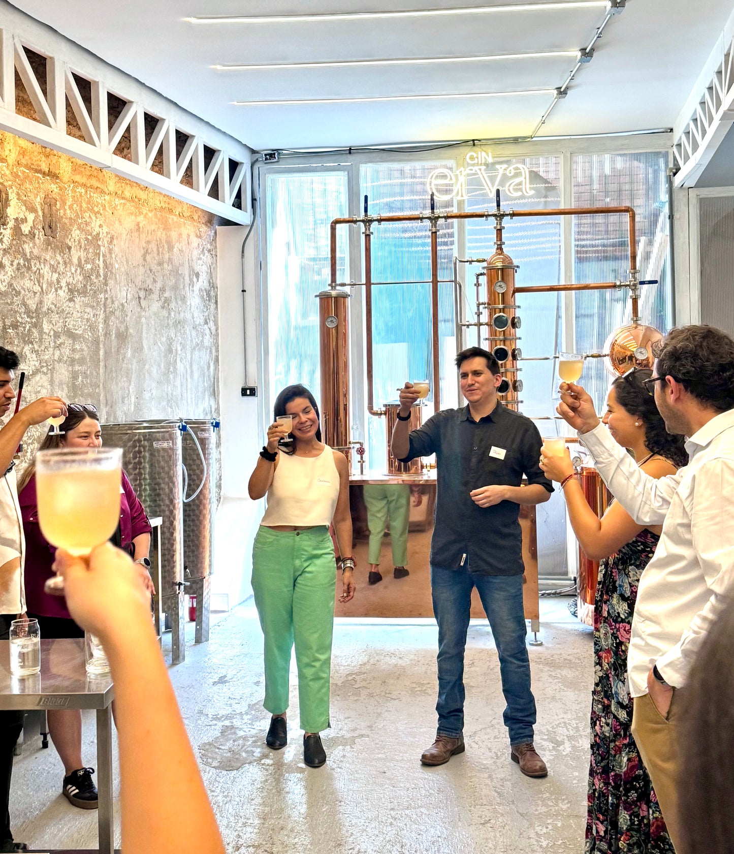 Experiencia Erva Viernes 27 Febrero: Cata, Tour y Coctelería con Gin en Garden Destilería • Providencia
