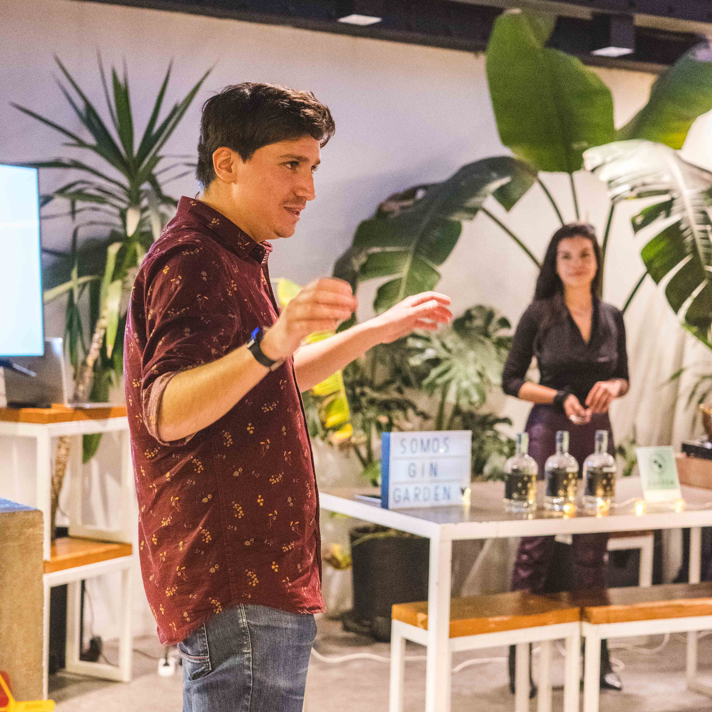 Experiencia Garden: Cata y Tour de Gin en Providencia